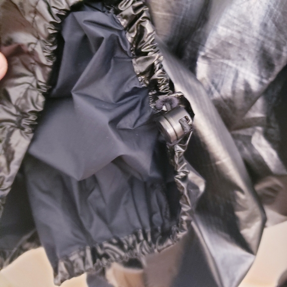 Under Armour UA Metallic Woven Anorak Black Jacket, Women’s Size L - Picture 8 of 10